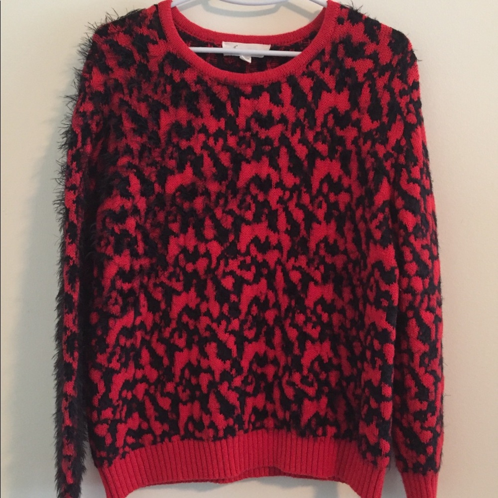 Two by Vince Camuto Bohemian Chic Sweater